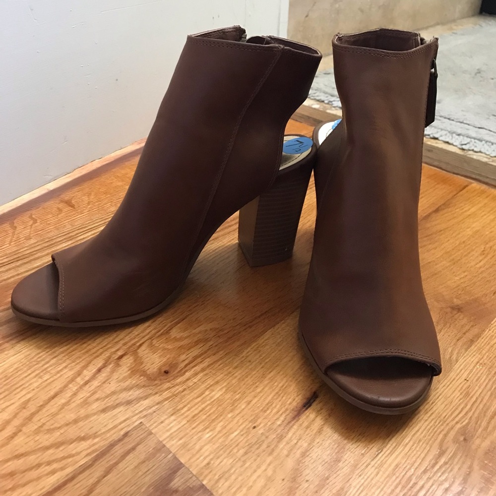 Madden Girl Naaomii Heel